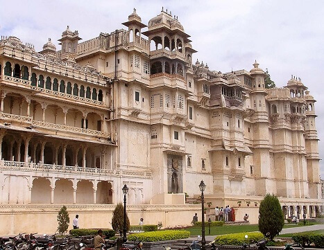 City palace museum - udaipur sightseeing place