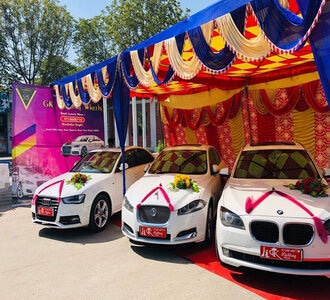 book luxury cars in and around Udaipur